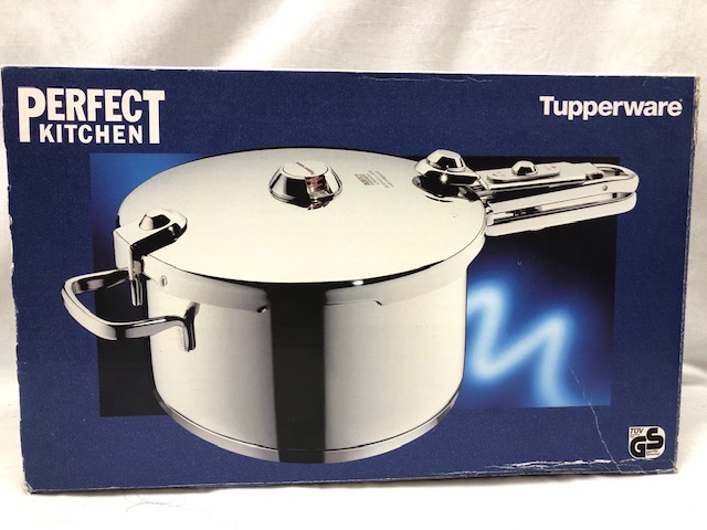 未使用品！Tupperware(タッパーウェア) 圧力鍋入荷！【上福岡店