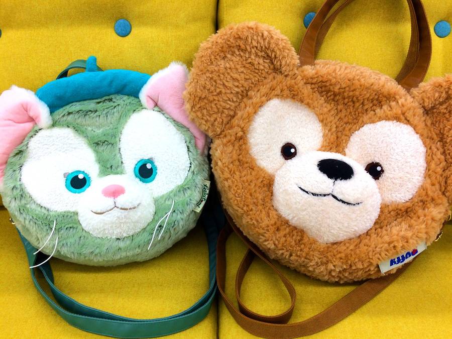 とっても可愛いダッフィーとジェラトーニのフェイスバッグを入荷致し