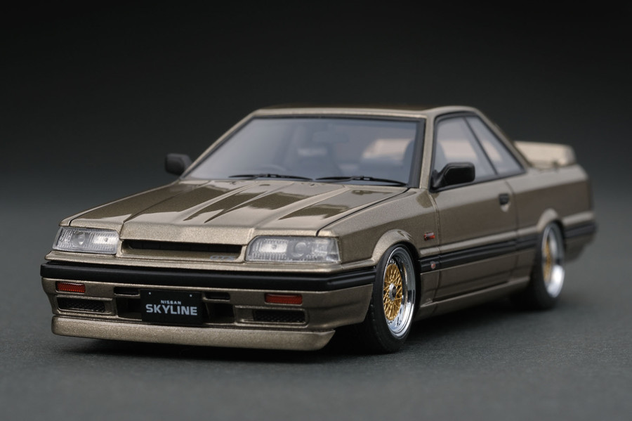 日産 スカイライン GTS-R R31 ブラウンメタリック ビクトリー｜子ども