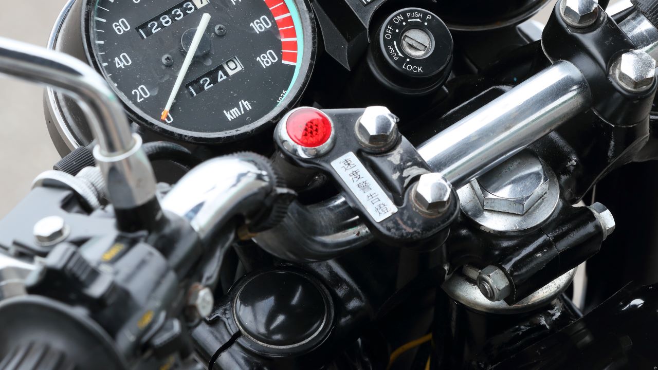 画像 No.3/11] 【懐かしのバイク用語 Vol.6 速度警告灯】かつて高速