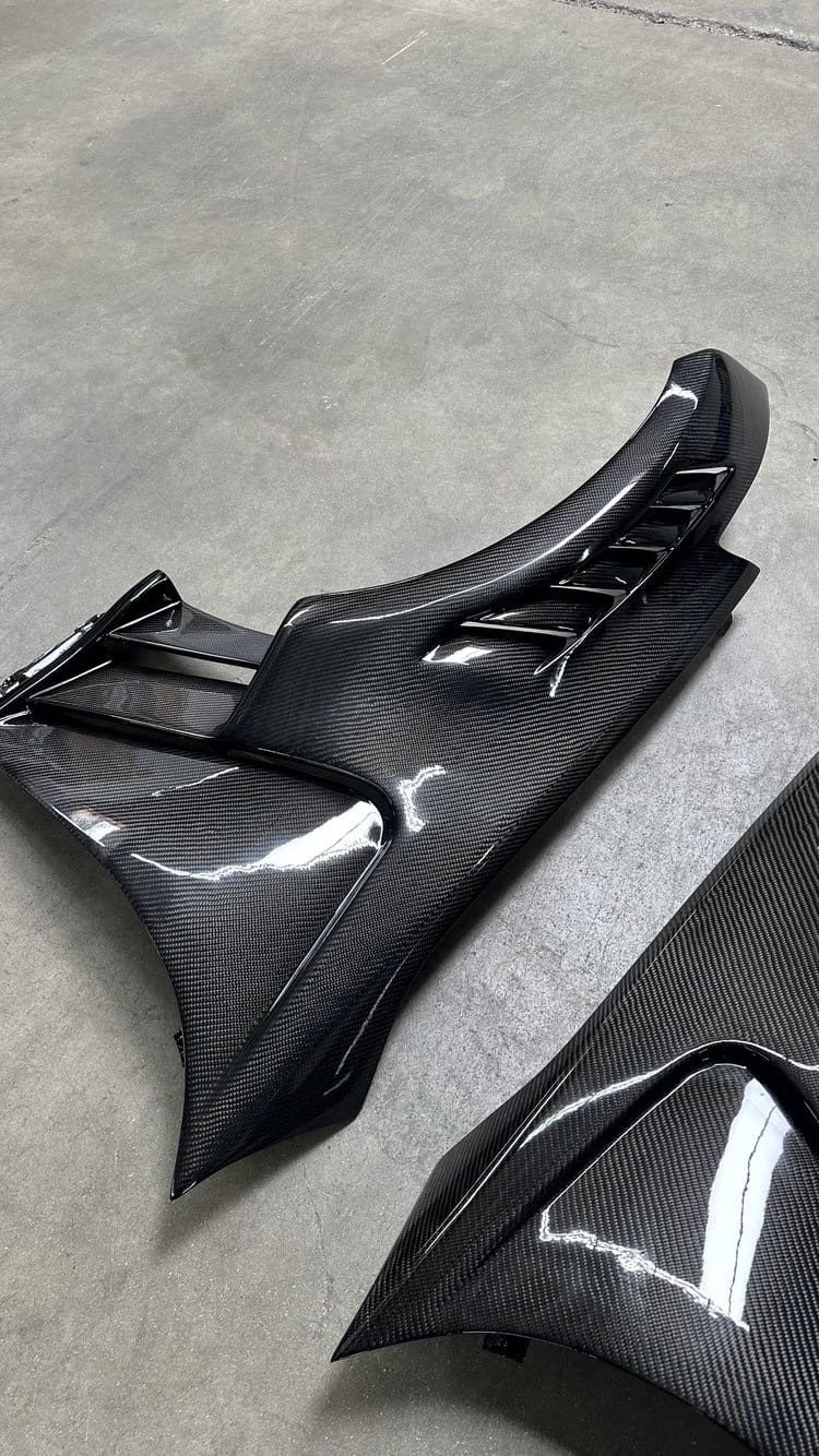 350Z RS2 GT Vented Fenders – Zociety