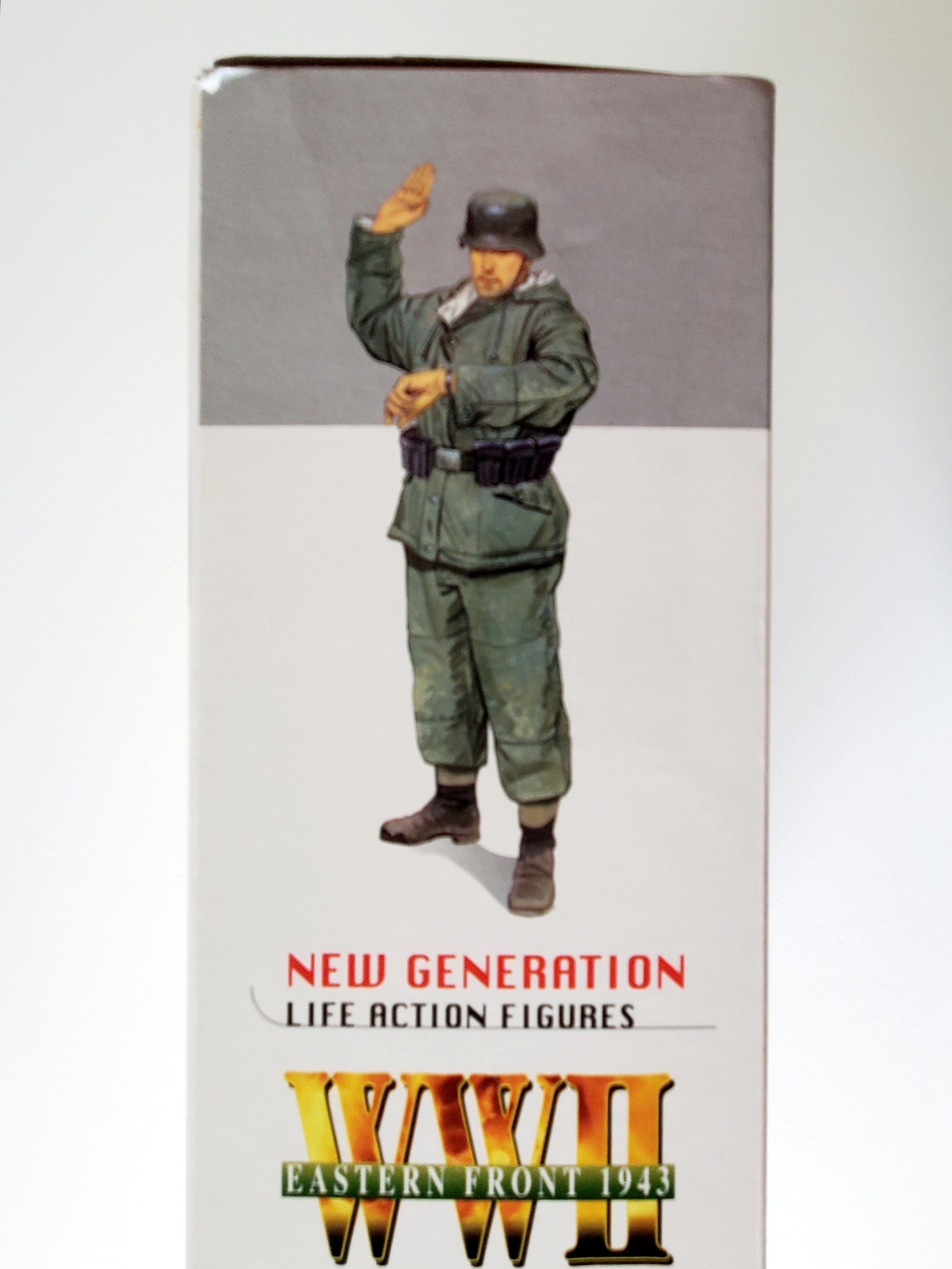 Dragon WWII Eastern Front 1943 Schweres Wurfgerat 41 and Rocket