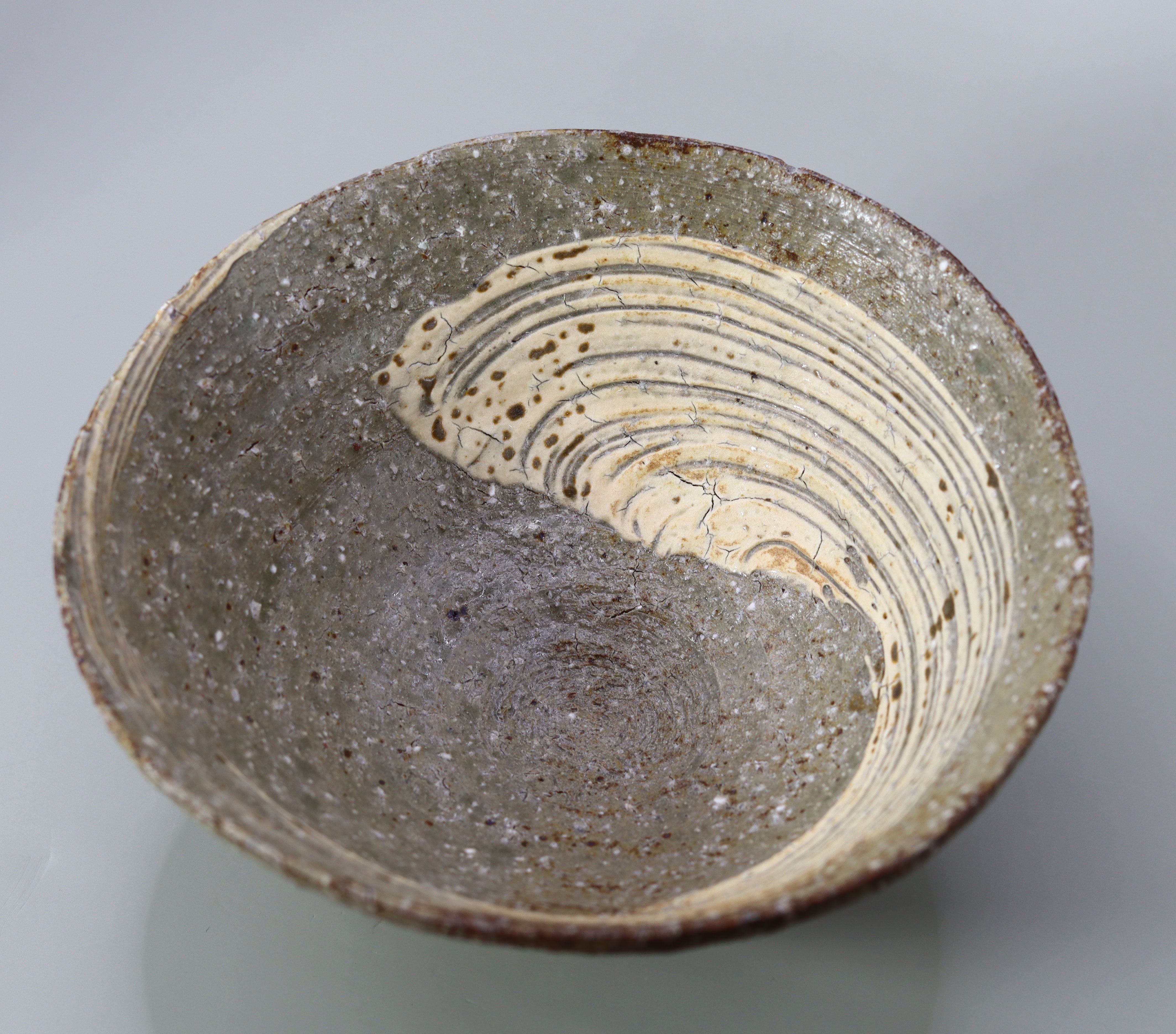 刷毛目丹波茶盌 北村圭泉 – 高級陶器の専門店【甘木道】