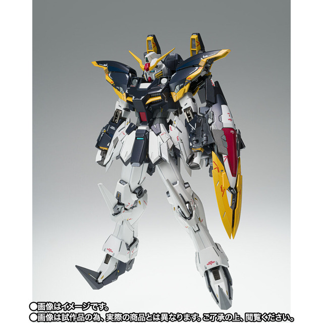 ガンダムW」“俺の姿を見た者は死んじまうぞぉ！” オリジナル飛行形態も