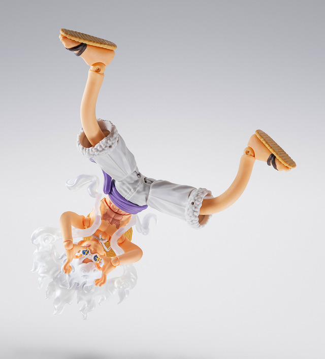 ワンピース」“ギア5”ルフィ!! 最高地点が可動フィギュア化♪ 両腕
