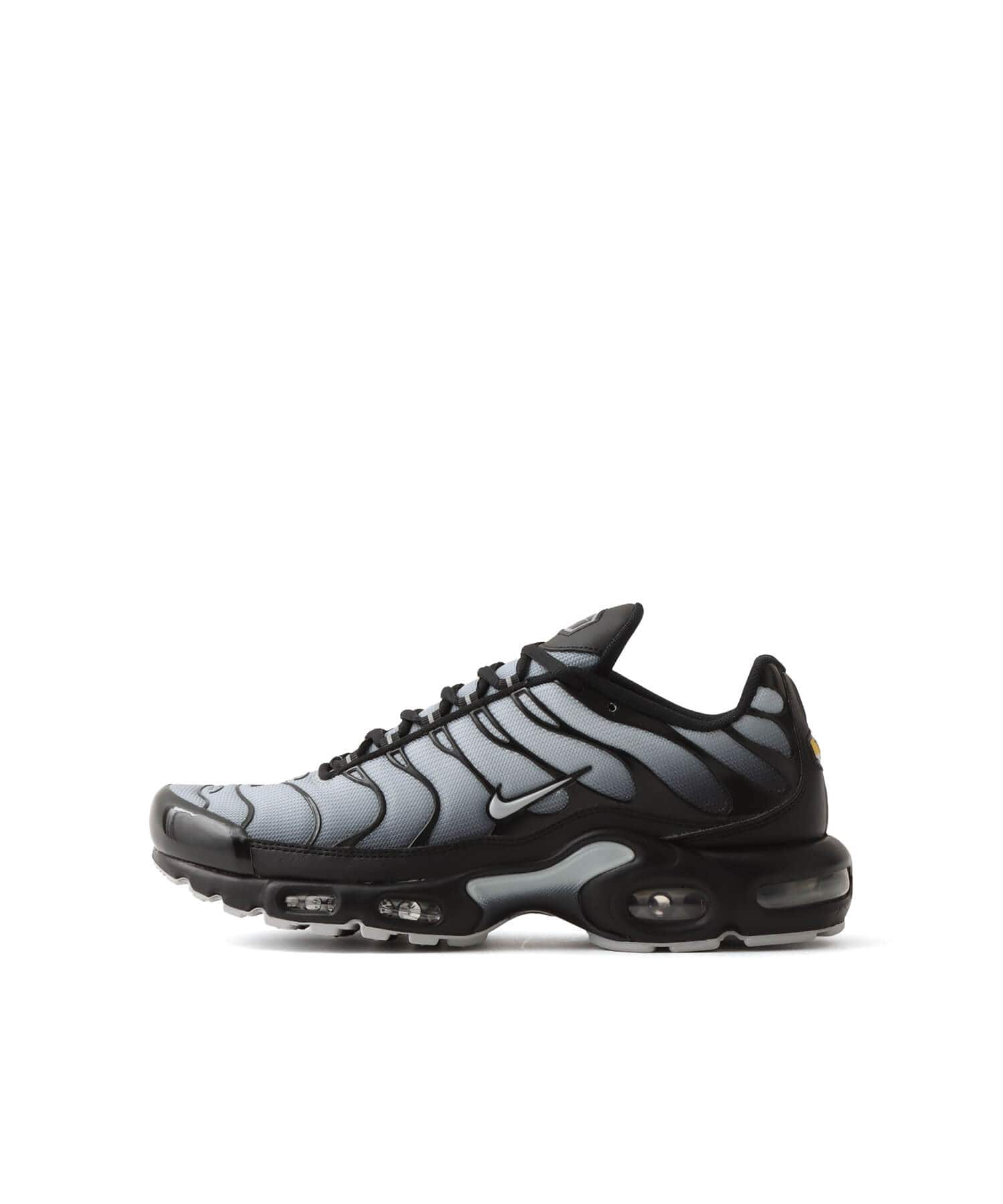 NIKE W AIR MAX PLUS SE BLACK/WOLF GREY-METALLIC SILVER（ナイキ