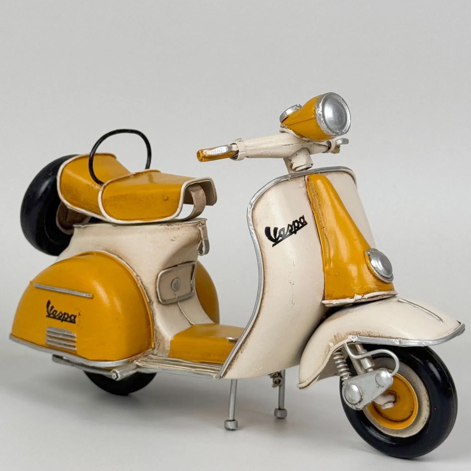 ミニチュア 1/8スケール Vespa Italy ベスパ ビンテージバイク レトロ