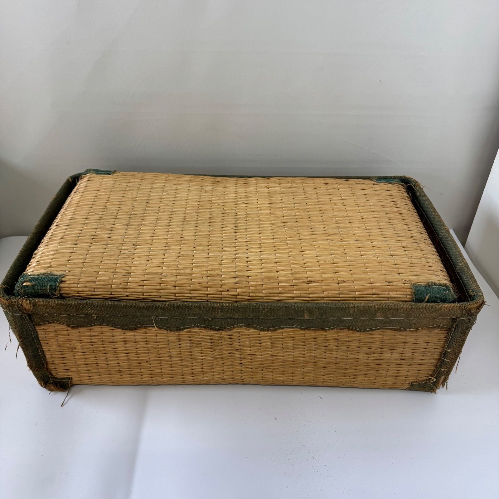 古い柳行李 籠 収納籠 レトロ 時代物 古道具 柳行李 やなぎこおり