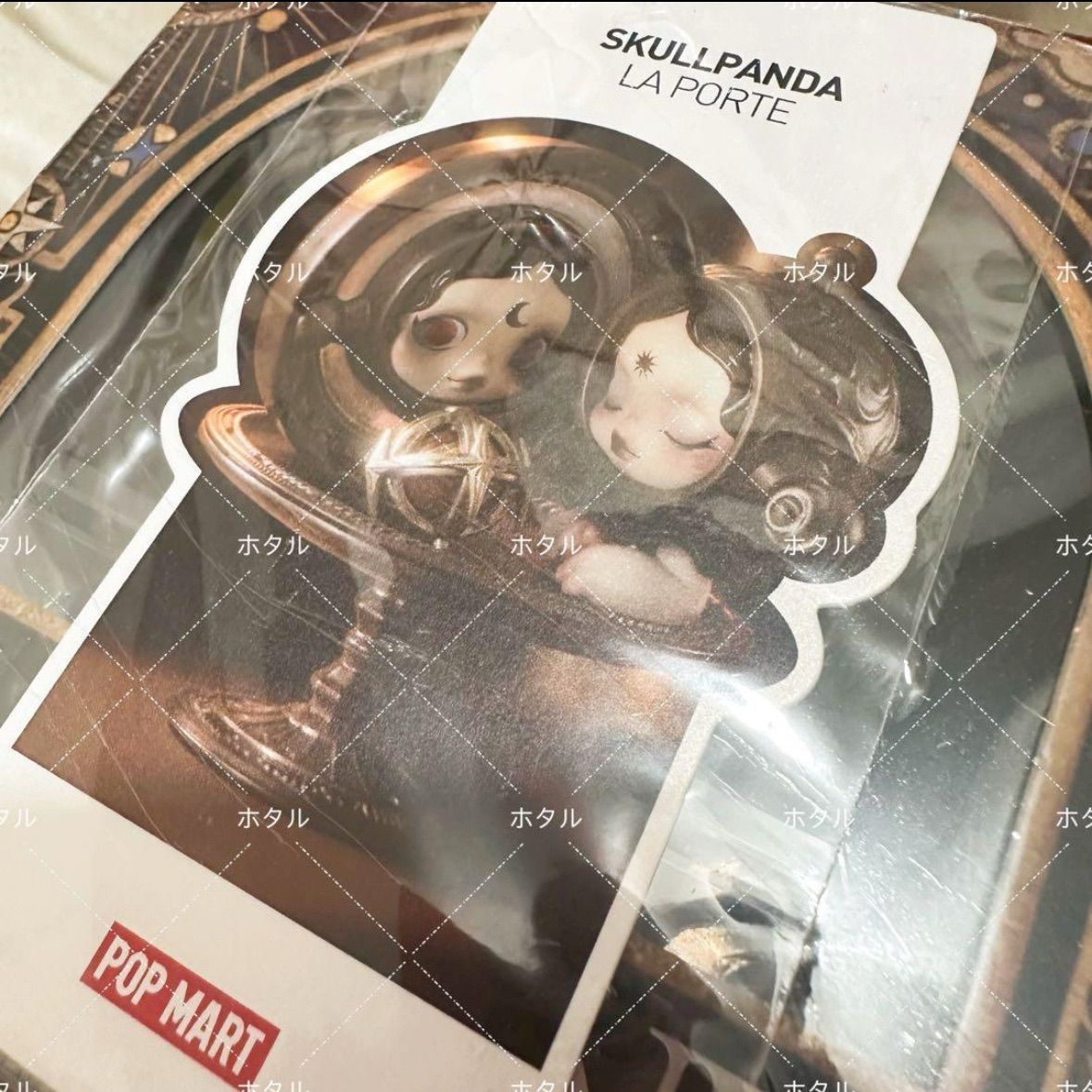 劇レアPOP MART Skullpanda La Porte フランスパリ限定 スカルパンダ
