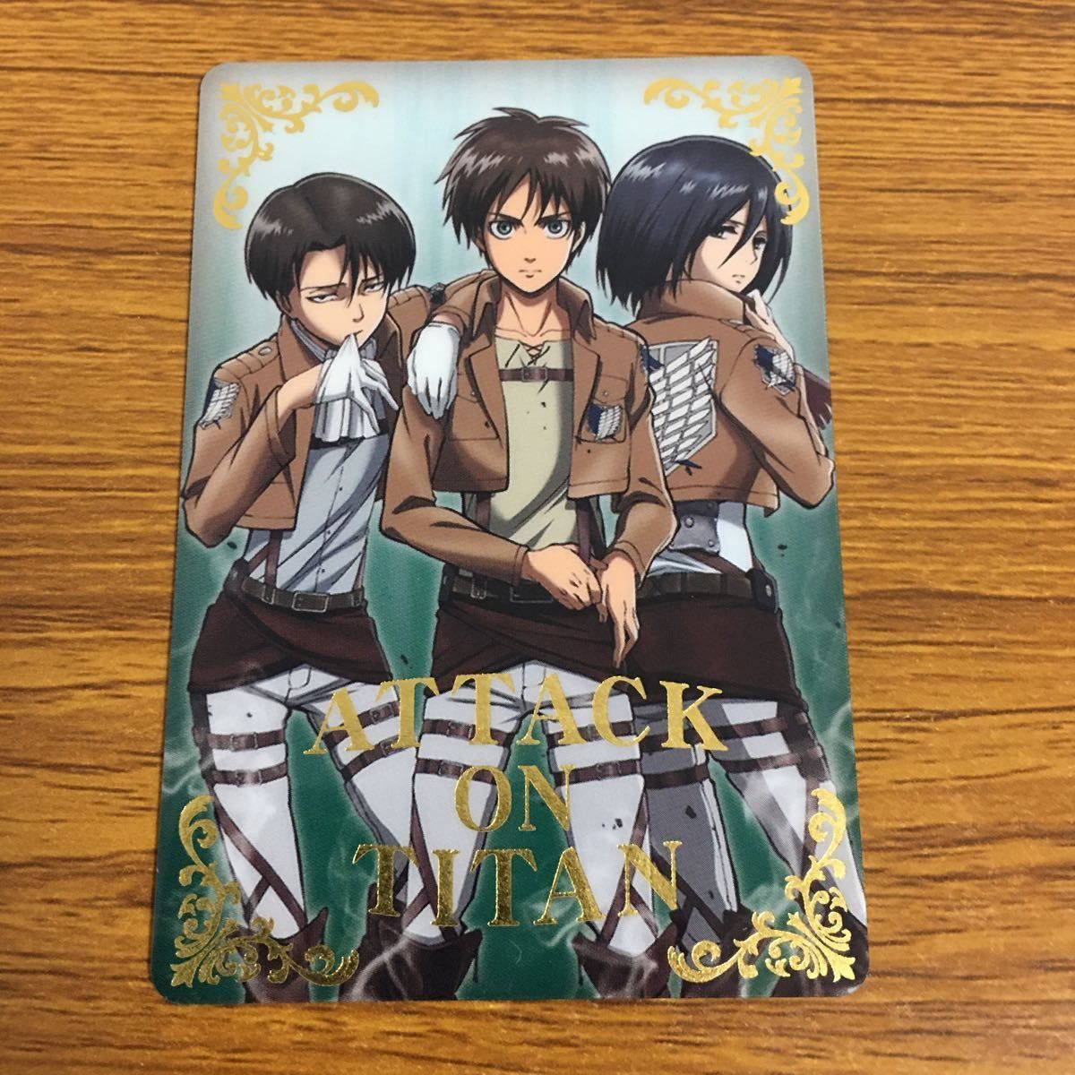 羽37 カード トレカ 進撃の巨人 箔押し エレン ミカサ リヴァイ 32