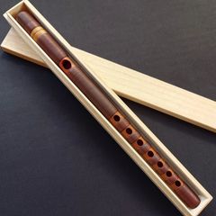 龍笛】新古管 煤竹 黒色 本漆 籐巻 黒頭 桐箱付き／雅楽／神楽 - メルカリ