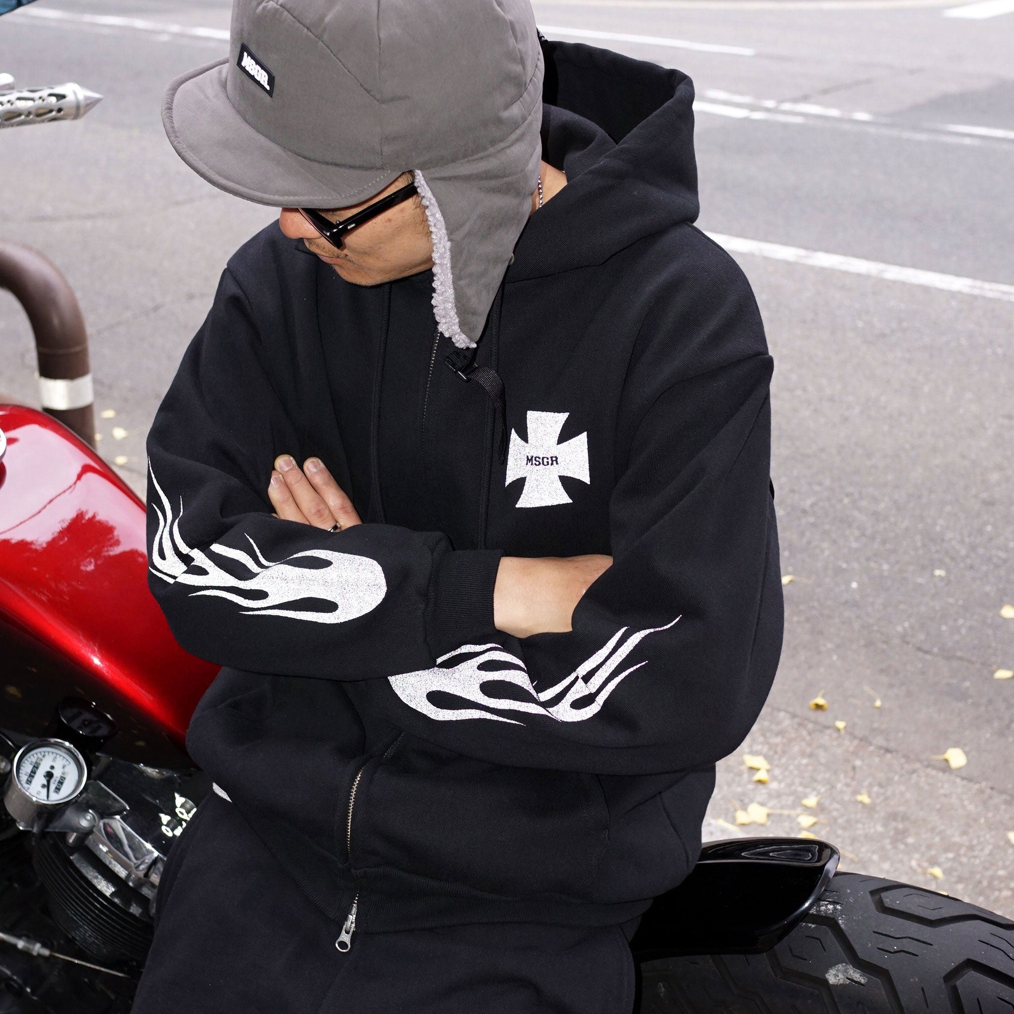 MSGR ジップパーカー / FLAME CROSS REFRECTOR 15oz FLEECE ZIP HOOD