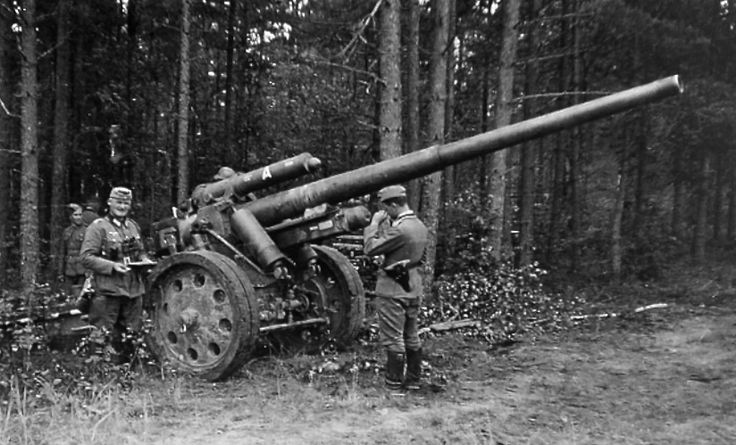 Flames of War: Fielding the 15cm sFH18 Heavy Howitzer Battery