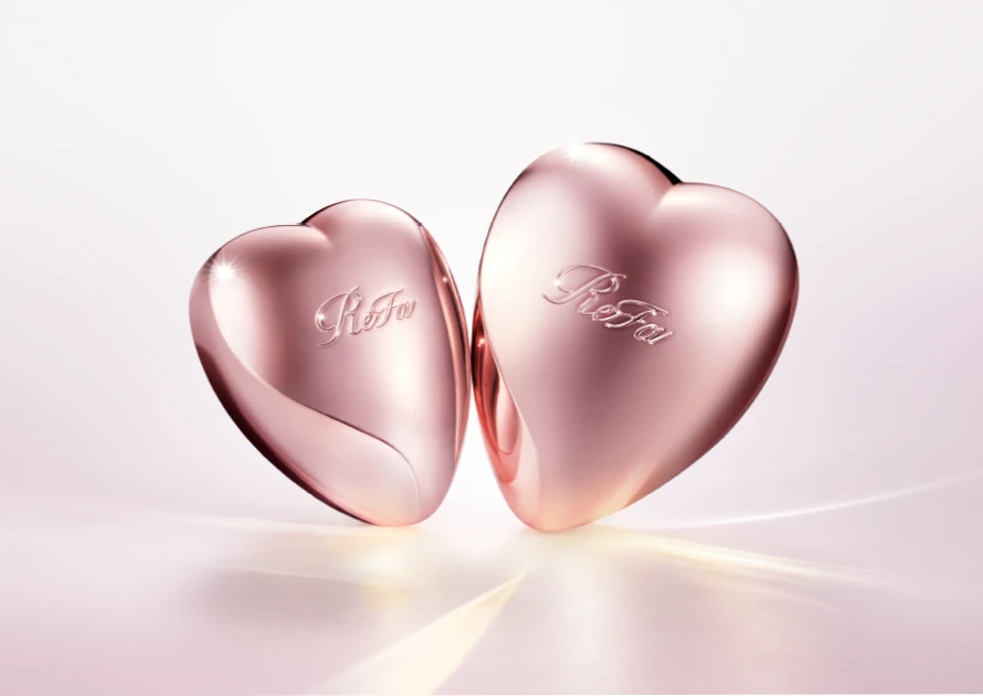 ハートの日（8月10日）を記念して、ReFa HEART BRUSHに待望のミニ