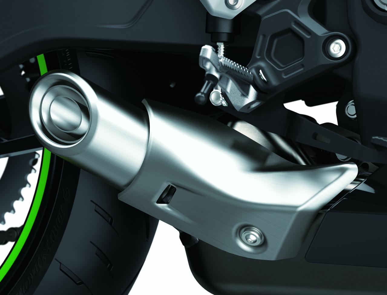 新型4気筒、ラムエアシステム、SFF-BPフォーク｜カワサキNinja ZX-25R