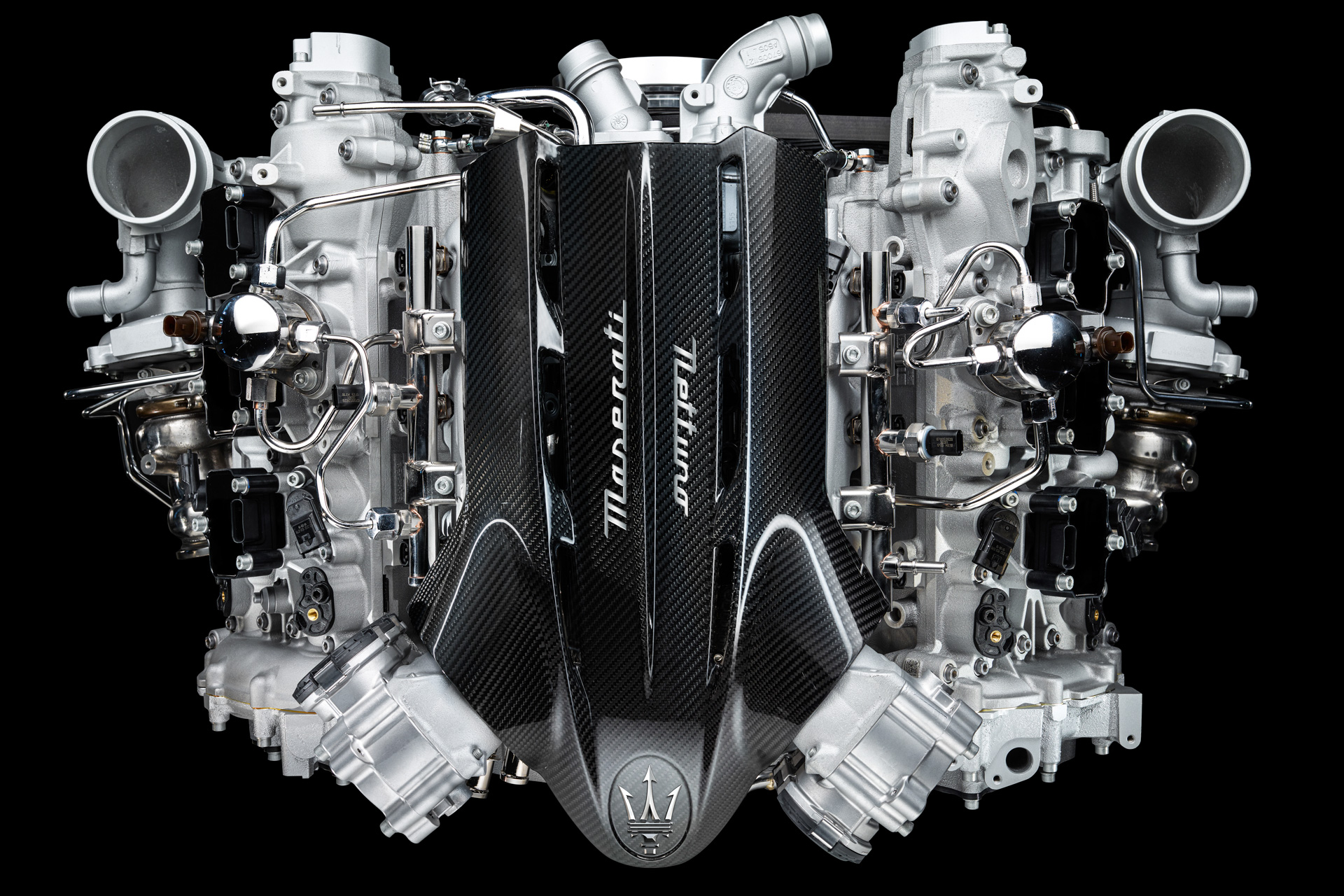 マセラティ、最高出力630PSのV6 3.0リッターツインターボ