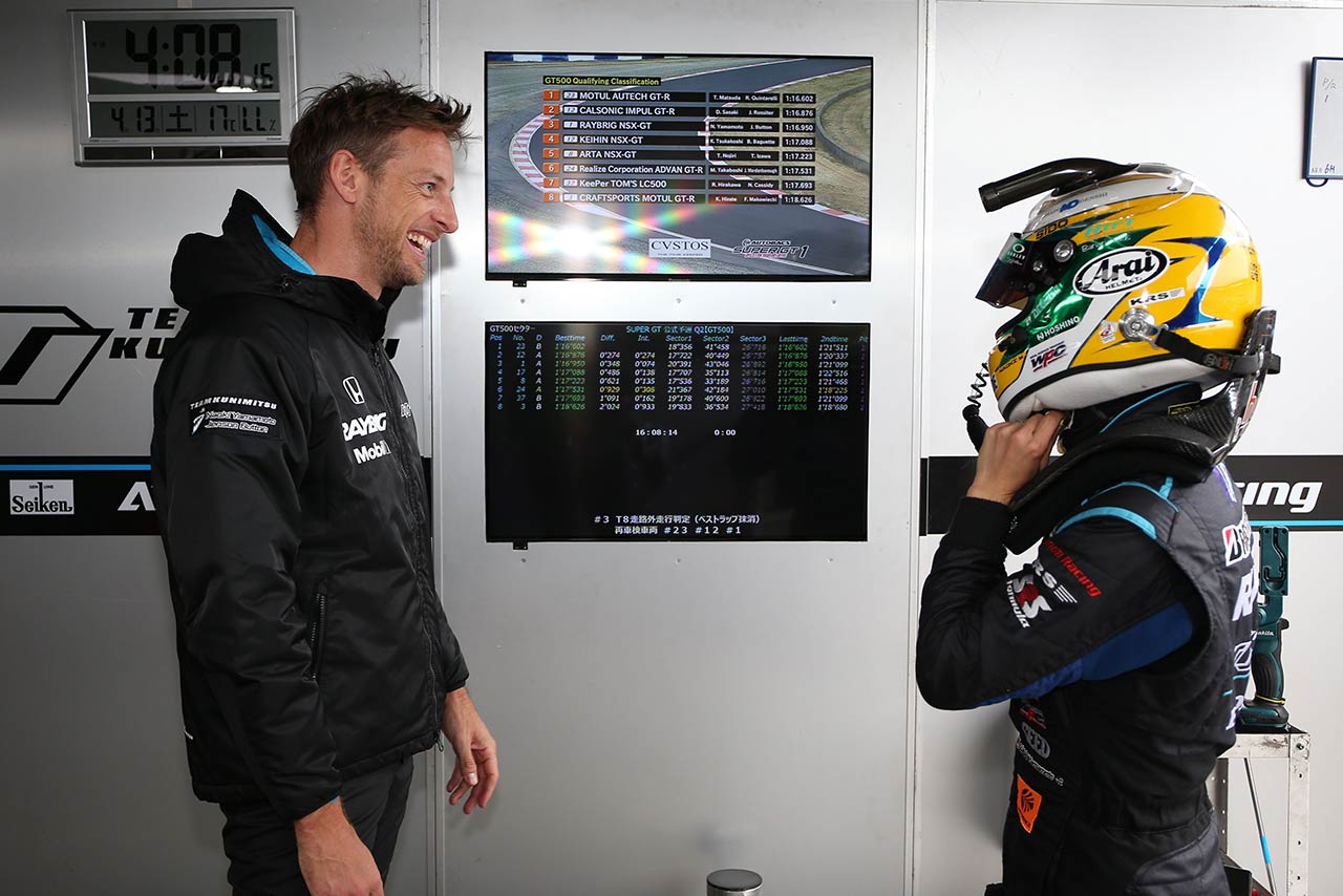 2019年シーズン、バトンが使用しているヘルメット | autosport web