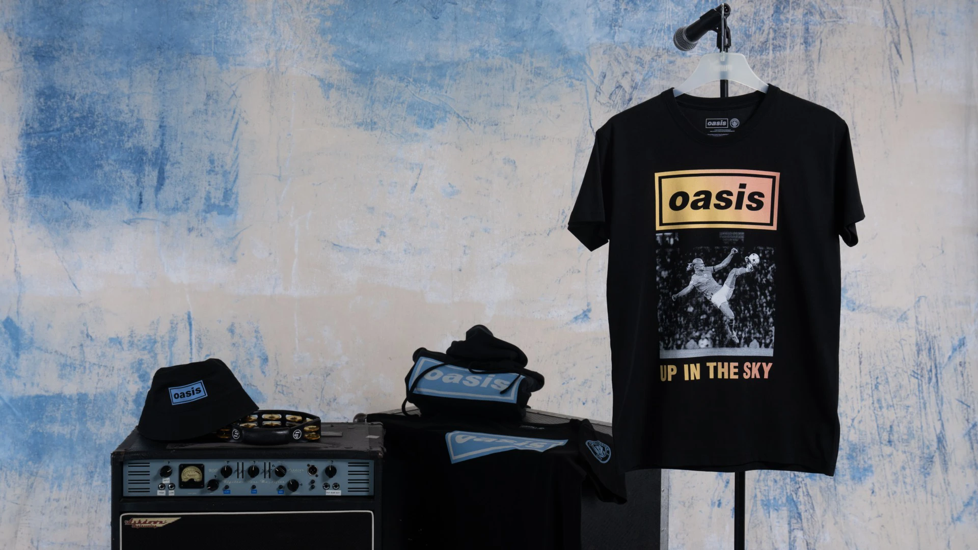 Manchester City announce Oasis collaboration with players