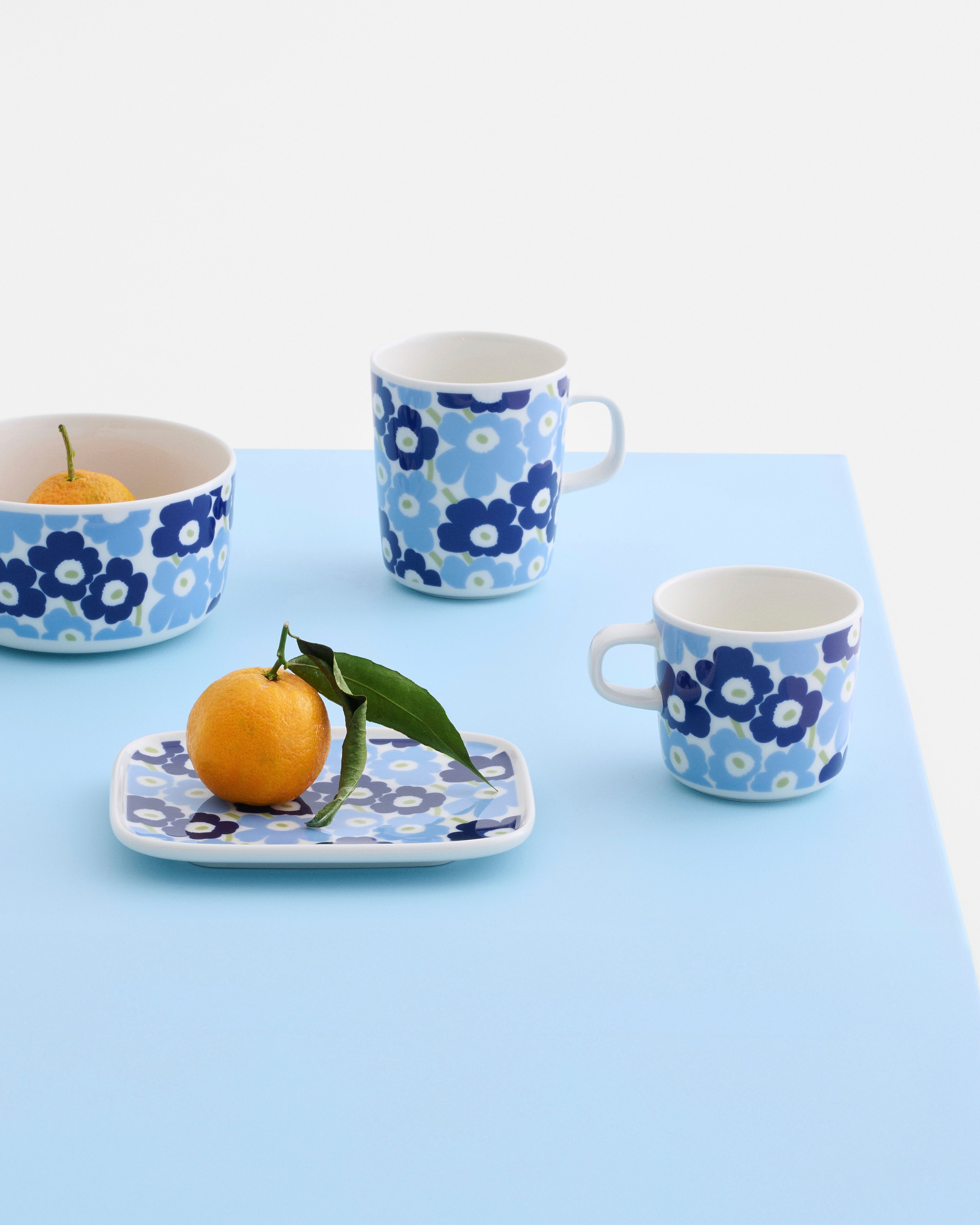 Oiva / Siirtolapuutarha Espresso cup and plate | Marimekko