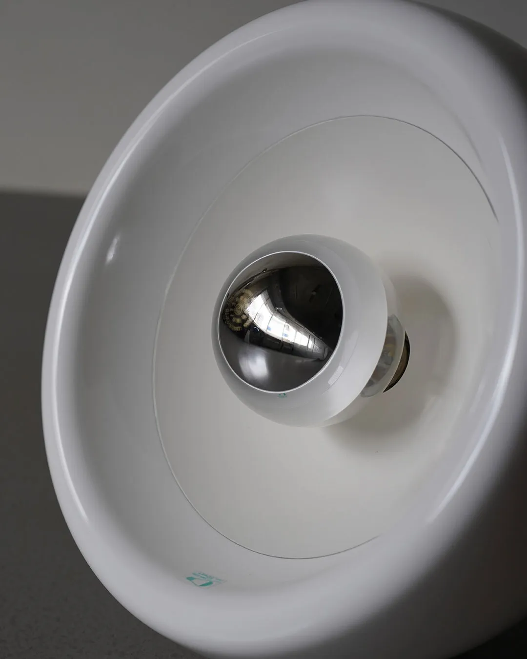 Yamagiwa - Wan Lamp White, Design by Naoto Fukasawa 深澤直人, 2005