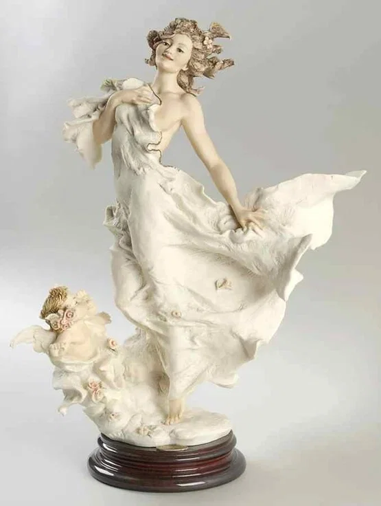 Zephyr - La Brezza by Giuseppe Armani | Elegant Porcelain Figurine
