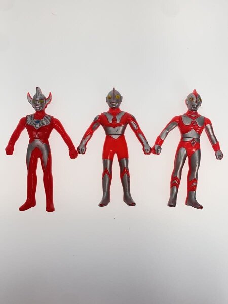 ソフビ ウルトラマン ミニソフビ 日本製5体セット 名入り | 中古トイ