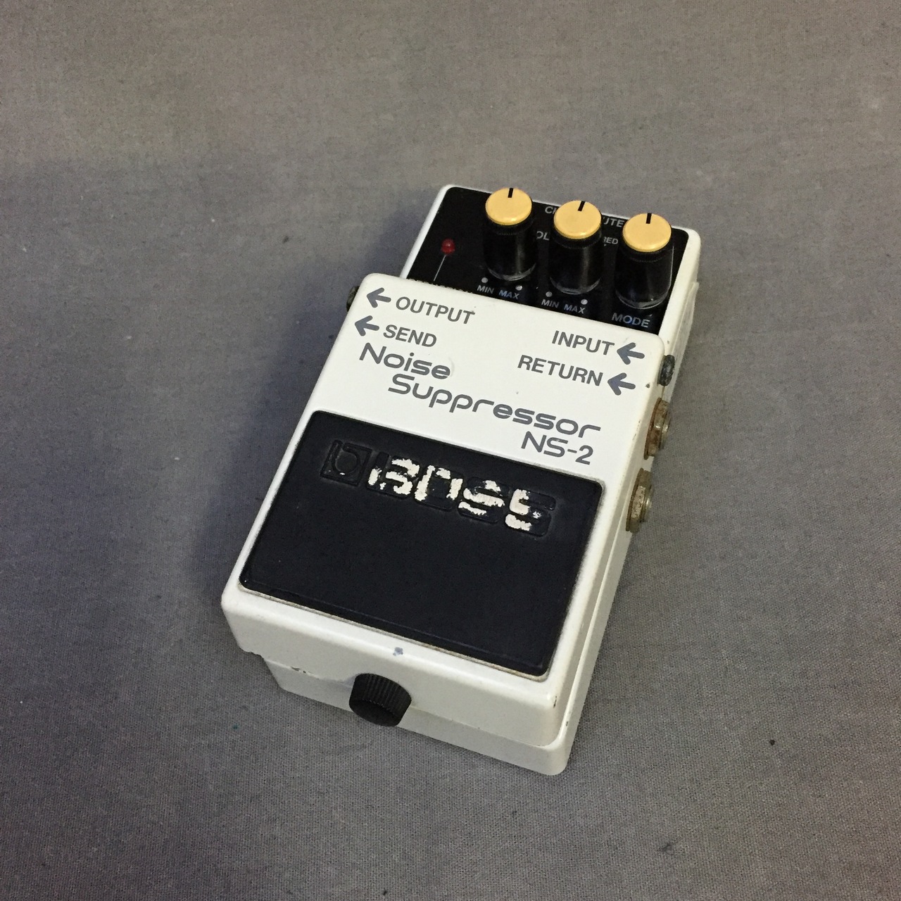 BOSS NS-2 Noise Suppressor 買取りました。デジマートにて￥6,600 で