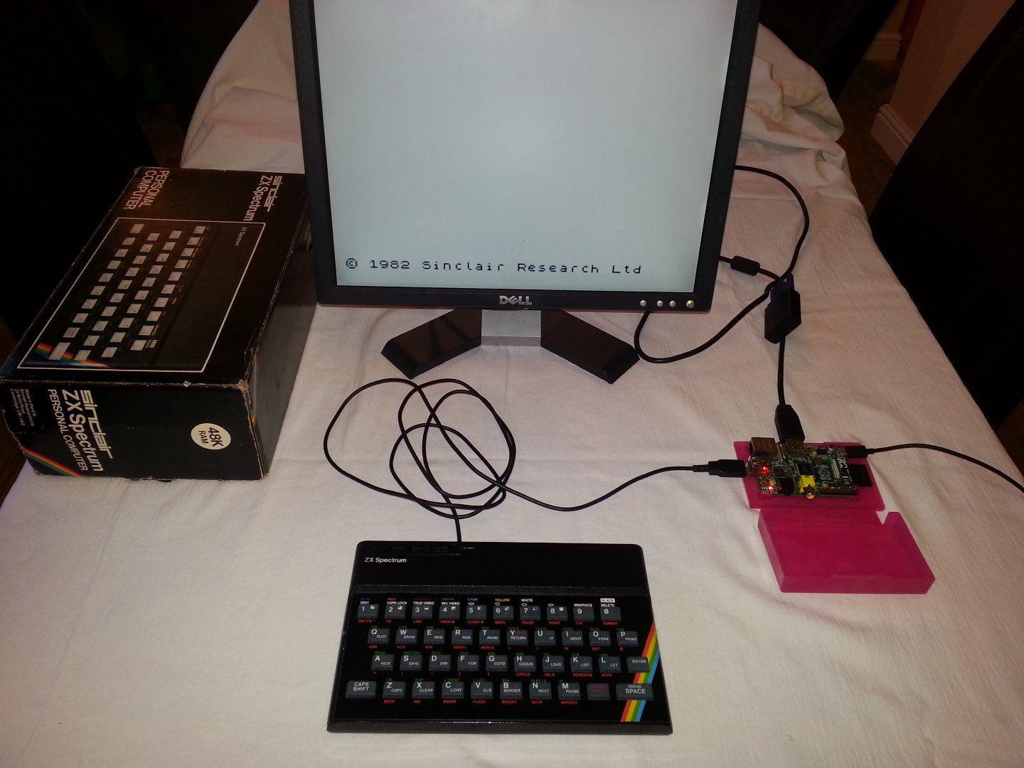 ZX Spectrum Wired USB Keyboard Part 1 : 6 Steps - Instructables