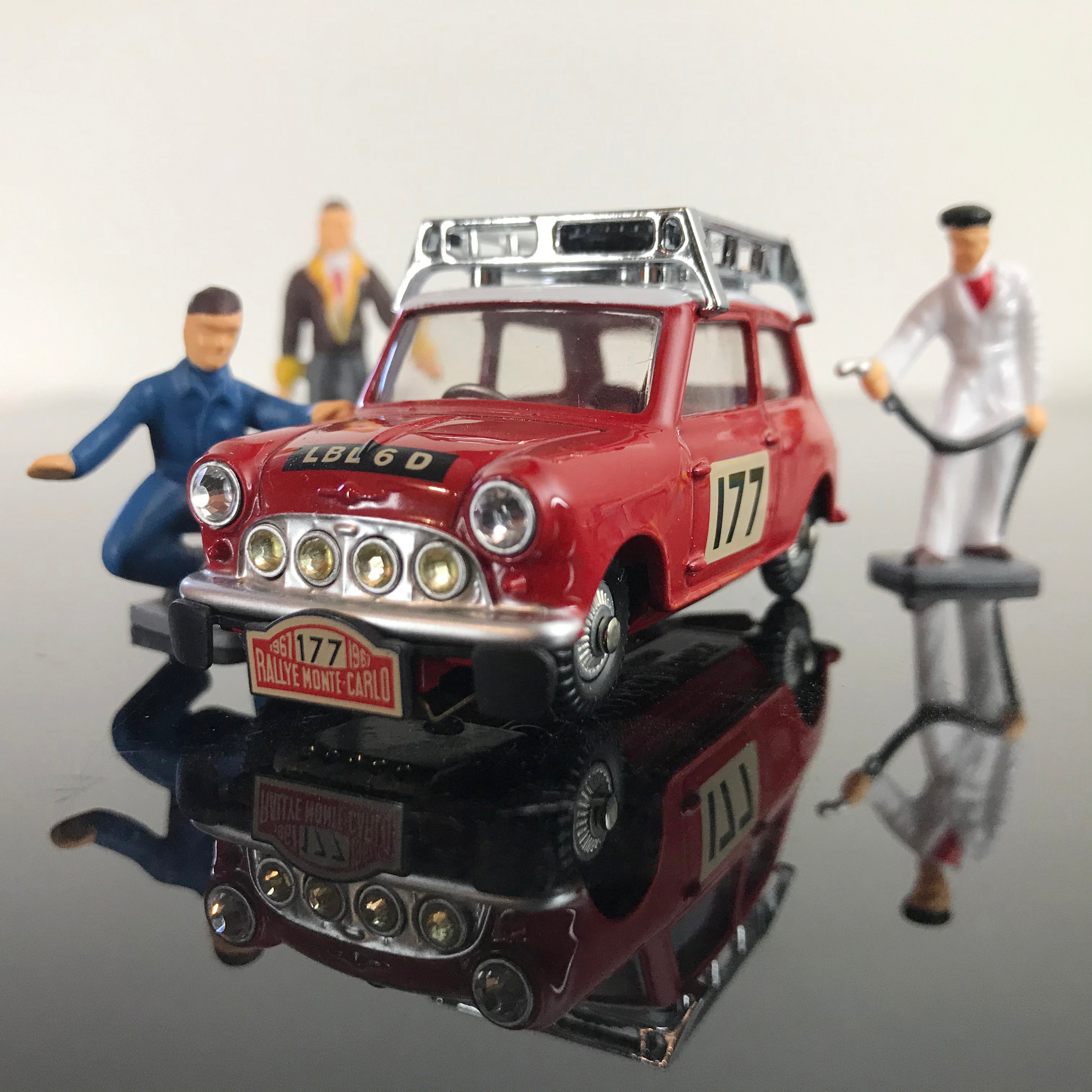 339 - Monte-Carlo Winner 1967 B.M.C. Mini Cooper 'S' – Corgi Model