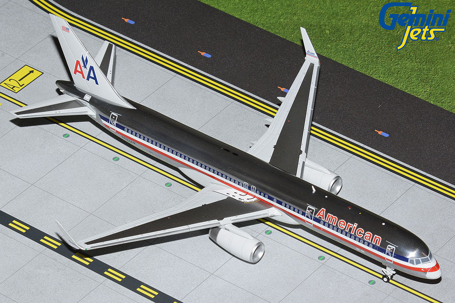 G2AAL985 GEMINI 200 American / アメリカン航空 B757-200W N657AM