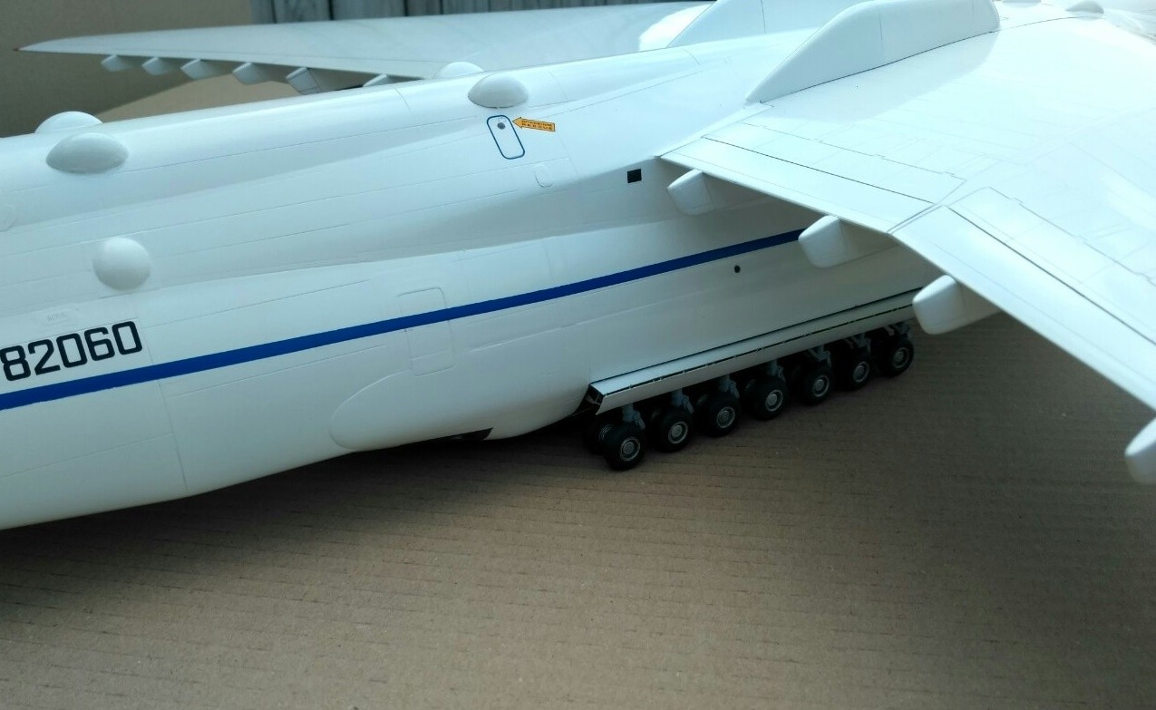 1/72 アントノフ An-225 ムリーヤ - (株)ビーバーコーポレーション