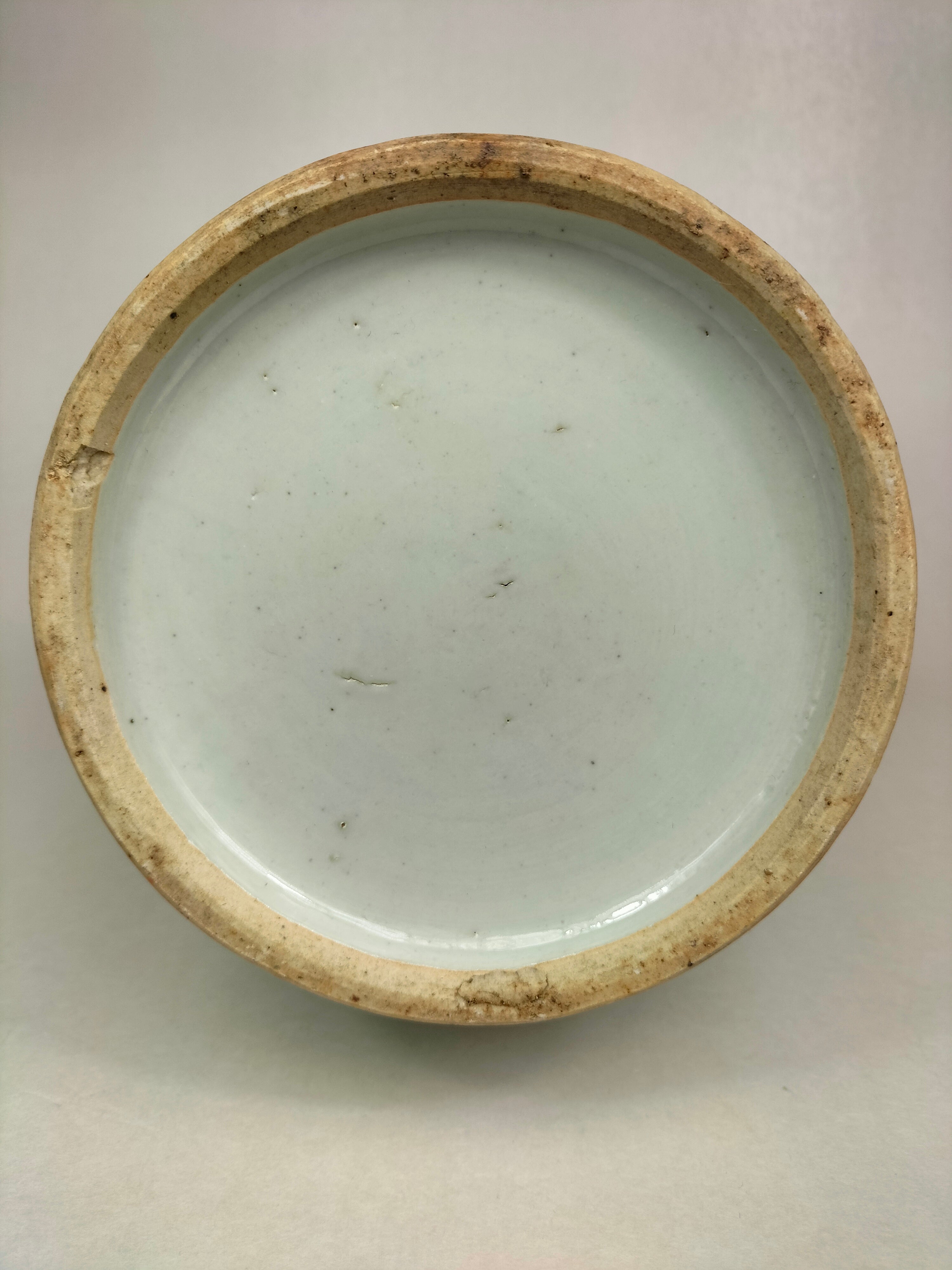 中国古董牡丹花瓶//民国时期（1912-1949） – Diddenantiques
