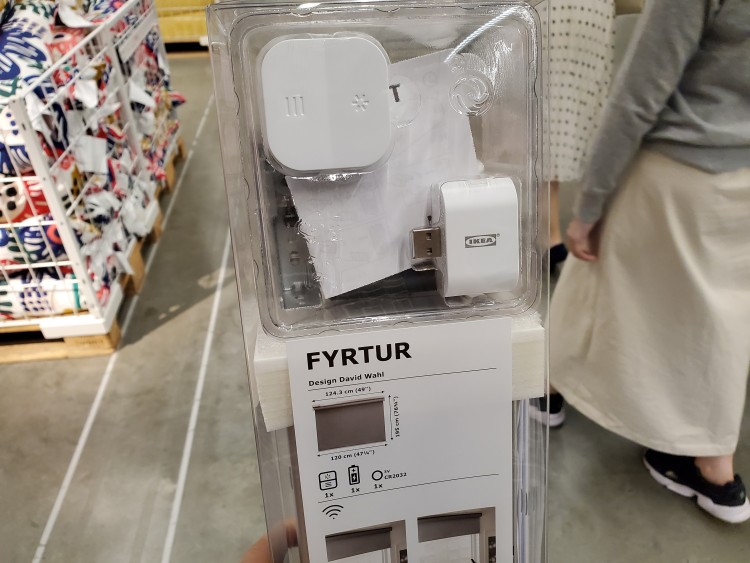 IKEAのスマートブラインド「FYRTUR」購入。Googleアシスタントから音声