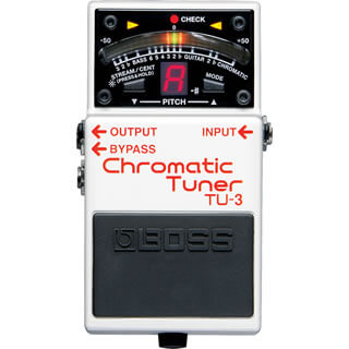 TC Electronic polytune 3 - ポリフォニック・チューナーにバッファー