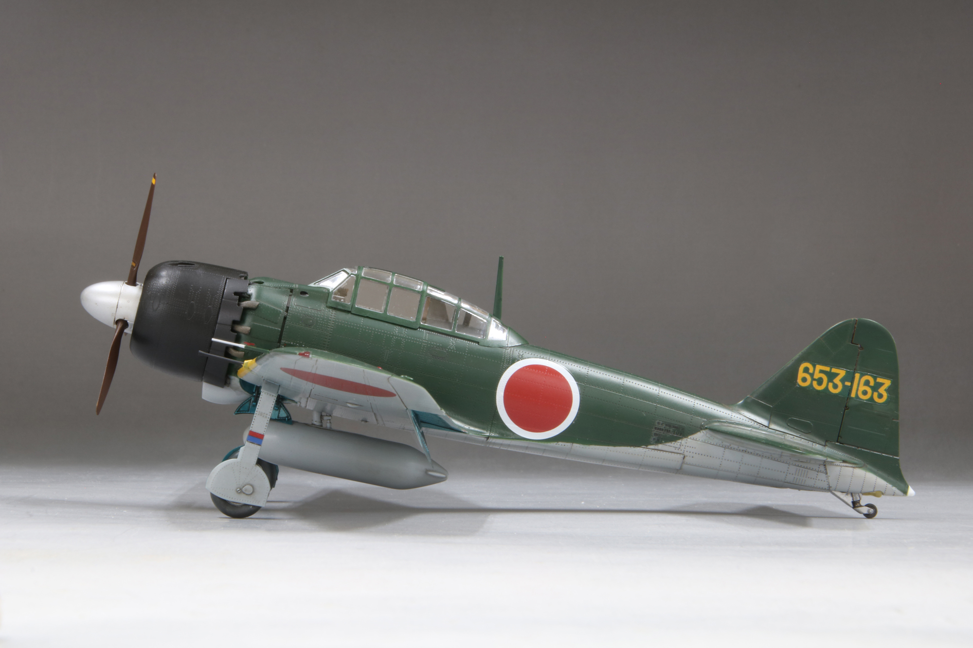 1/48零式艦上戦闘機五二型甲（中島製）_ファインモールド