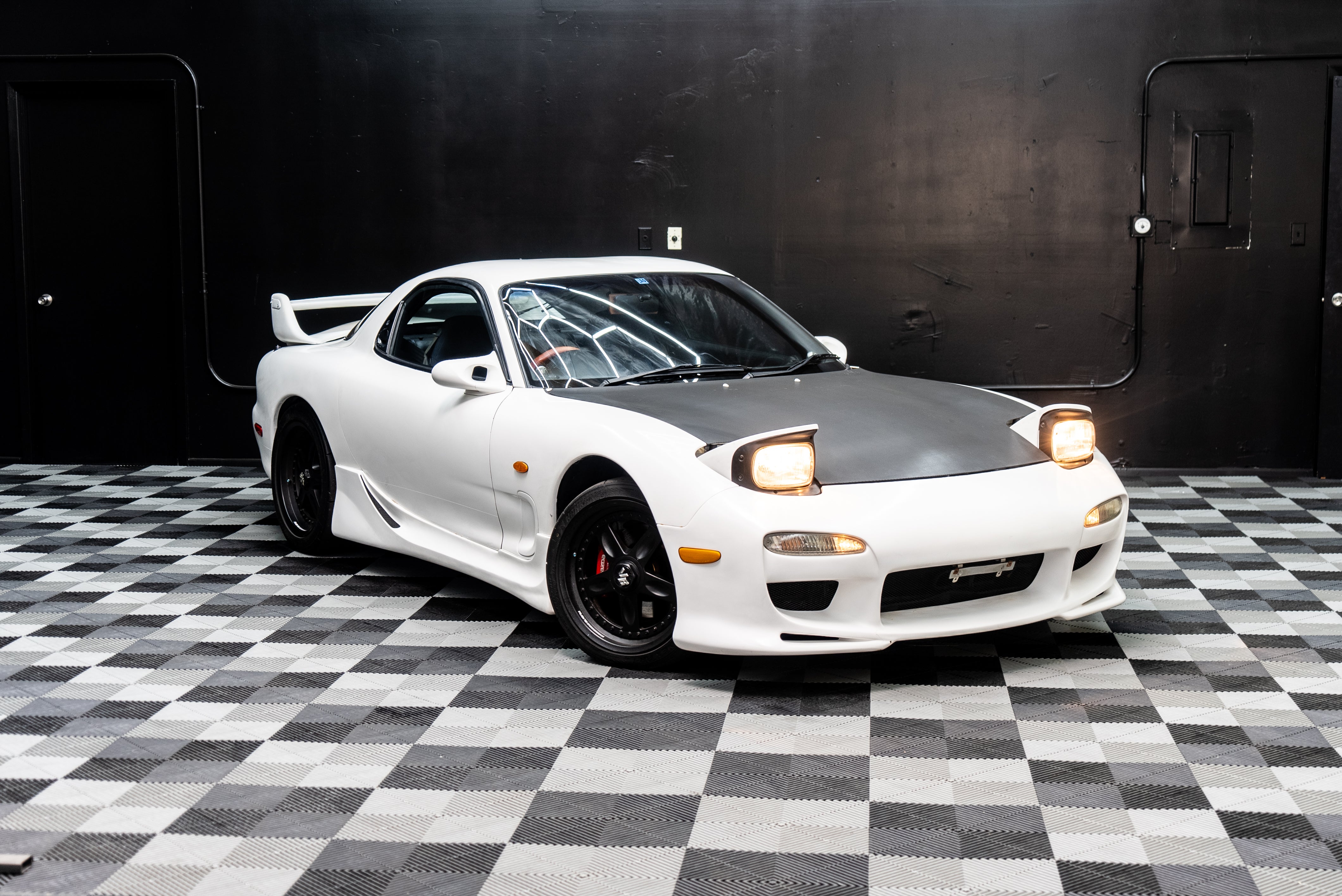 1996 Mazda RX-7 Type RB Bathurst Chaste White FD3S – Foreign Connect