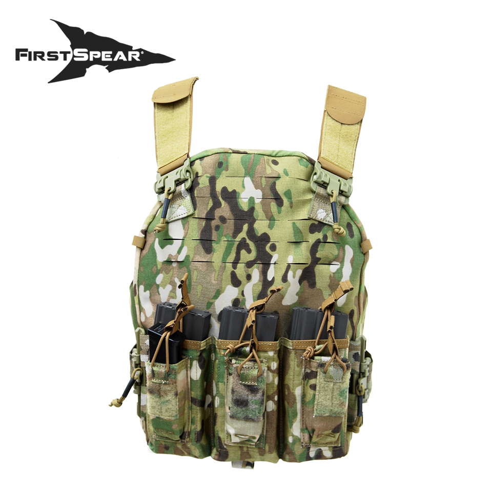 Assaulter Armor Carrier (AAC) 3 MAG M4 Shingle w/ 3 Mag Pistol