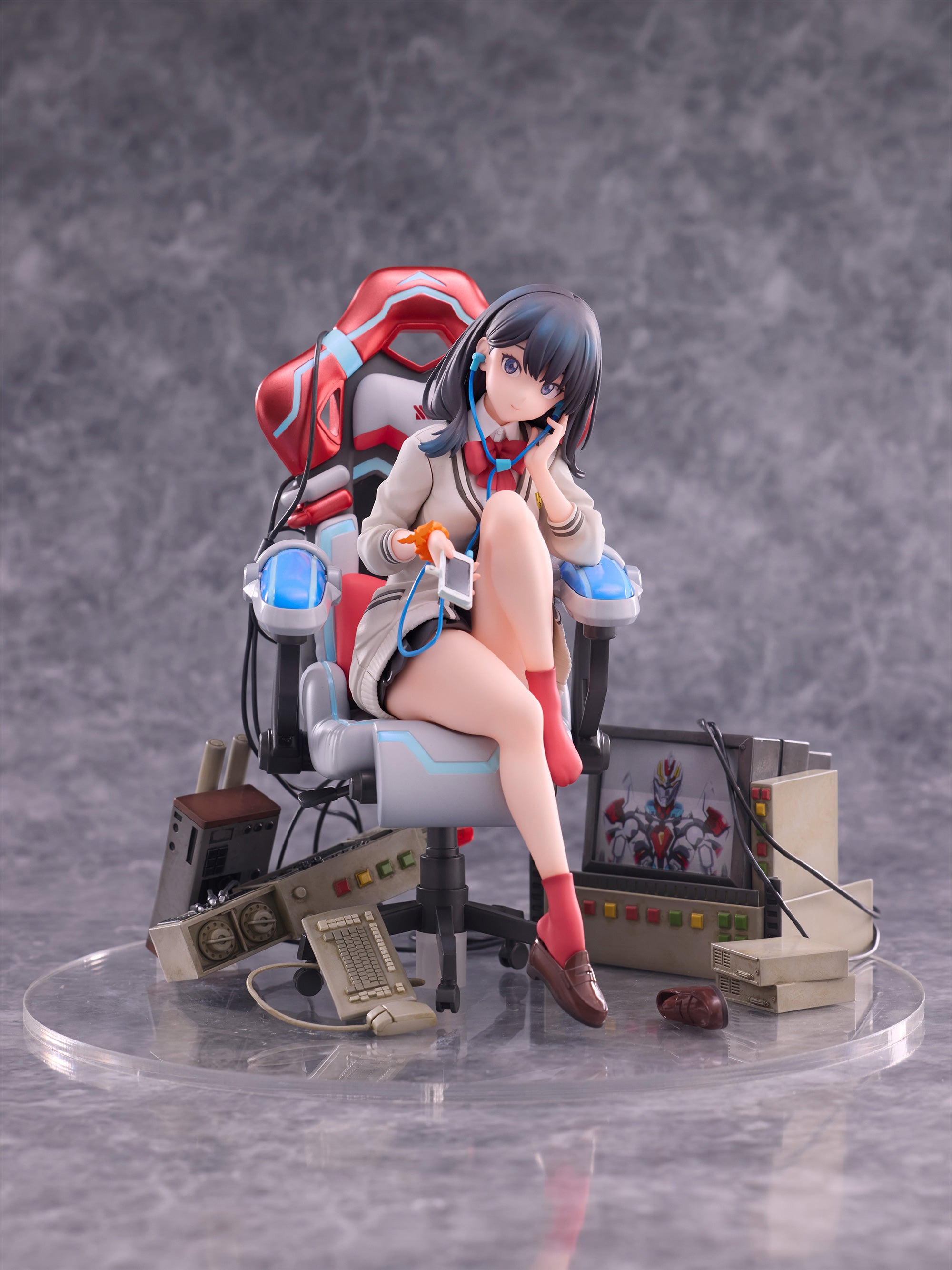 宝多六花 ゲーミングチェアver. 1/7スケールフィギュア | SSSS.GRIDMAN