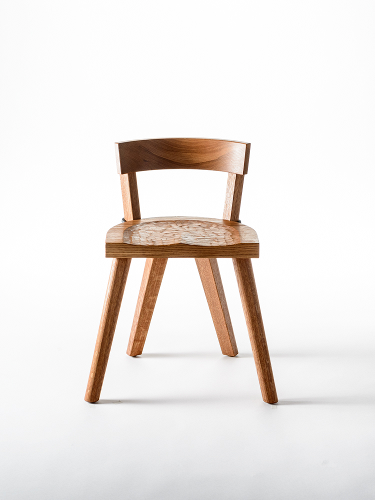 CASA DE | The Chair