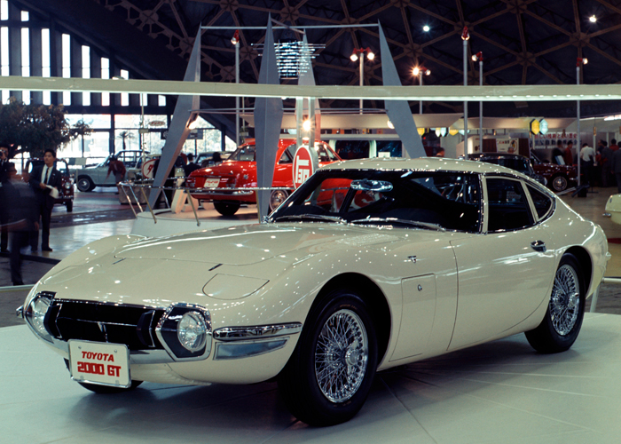 世界を驚嘆させたトヨタ2000GT（1965年） | クルマ情報サイトｰGAZOO.com