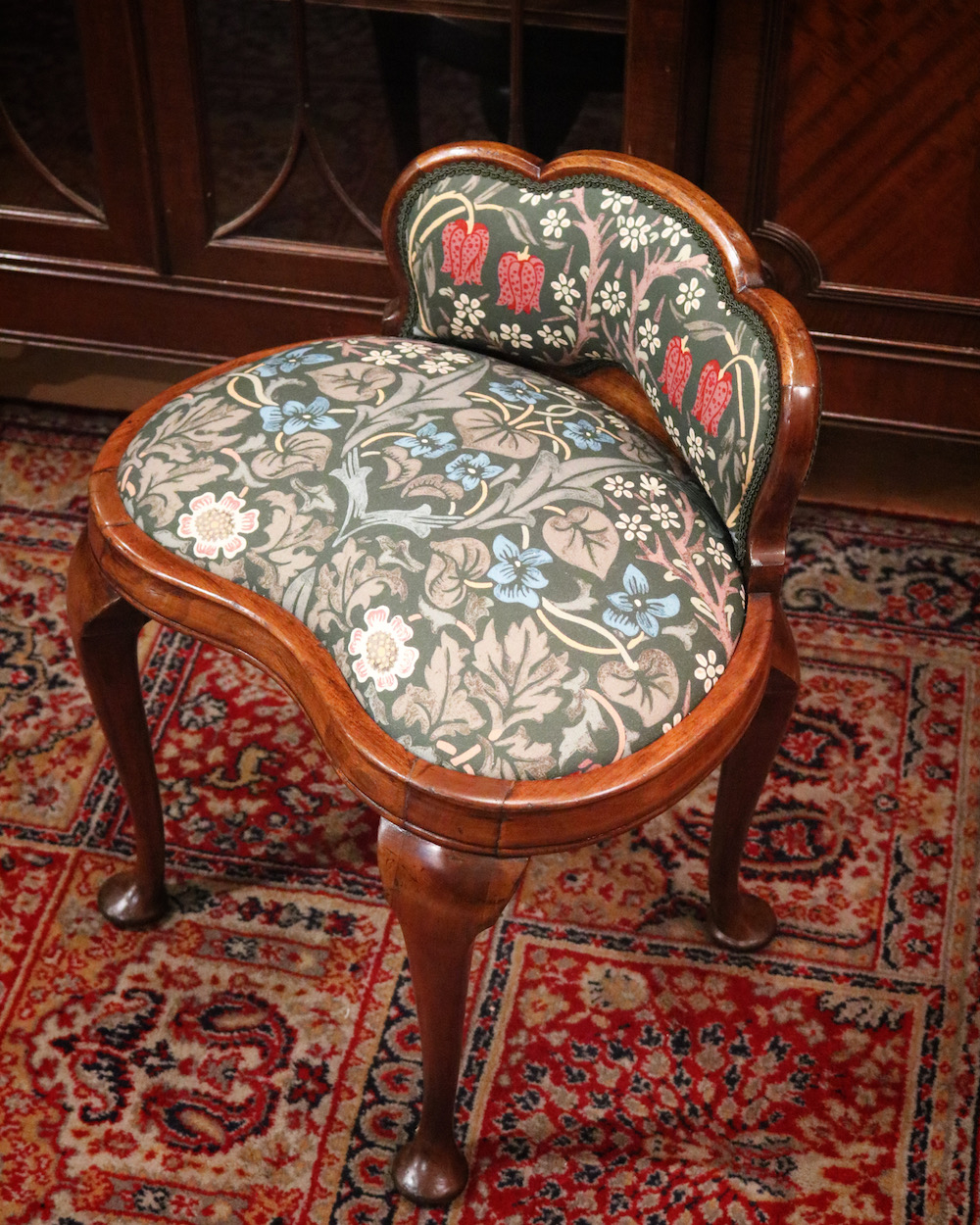 ウィリアム・モリスとアンティーク家具 -William Morris × ANTIQUE