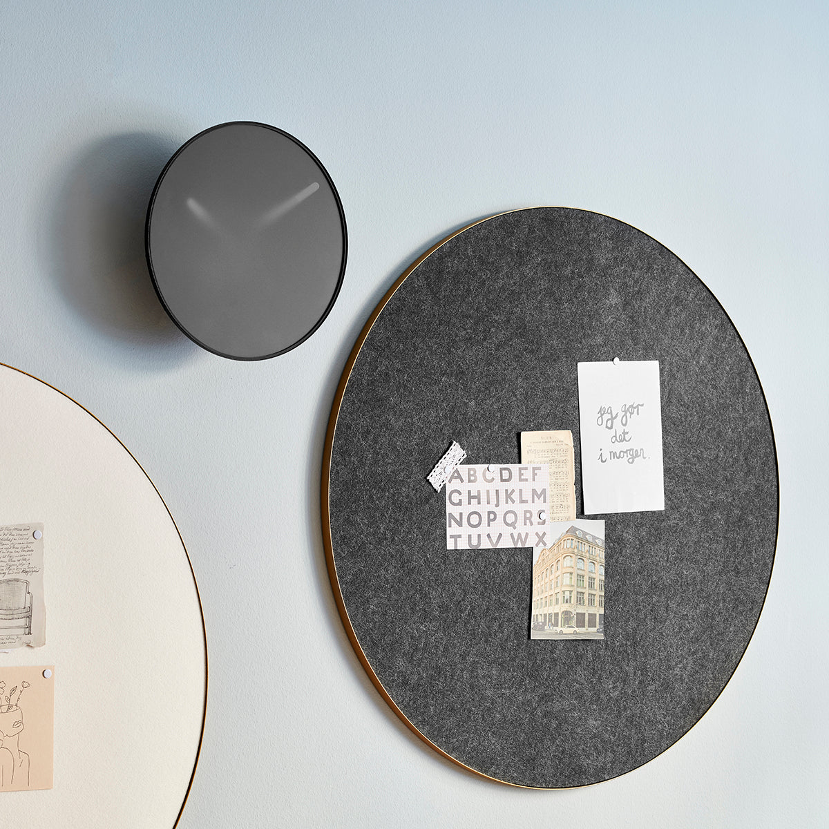 Momentt wall clock - black – Gejst Design