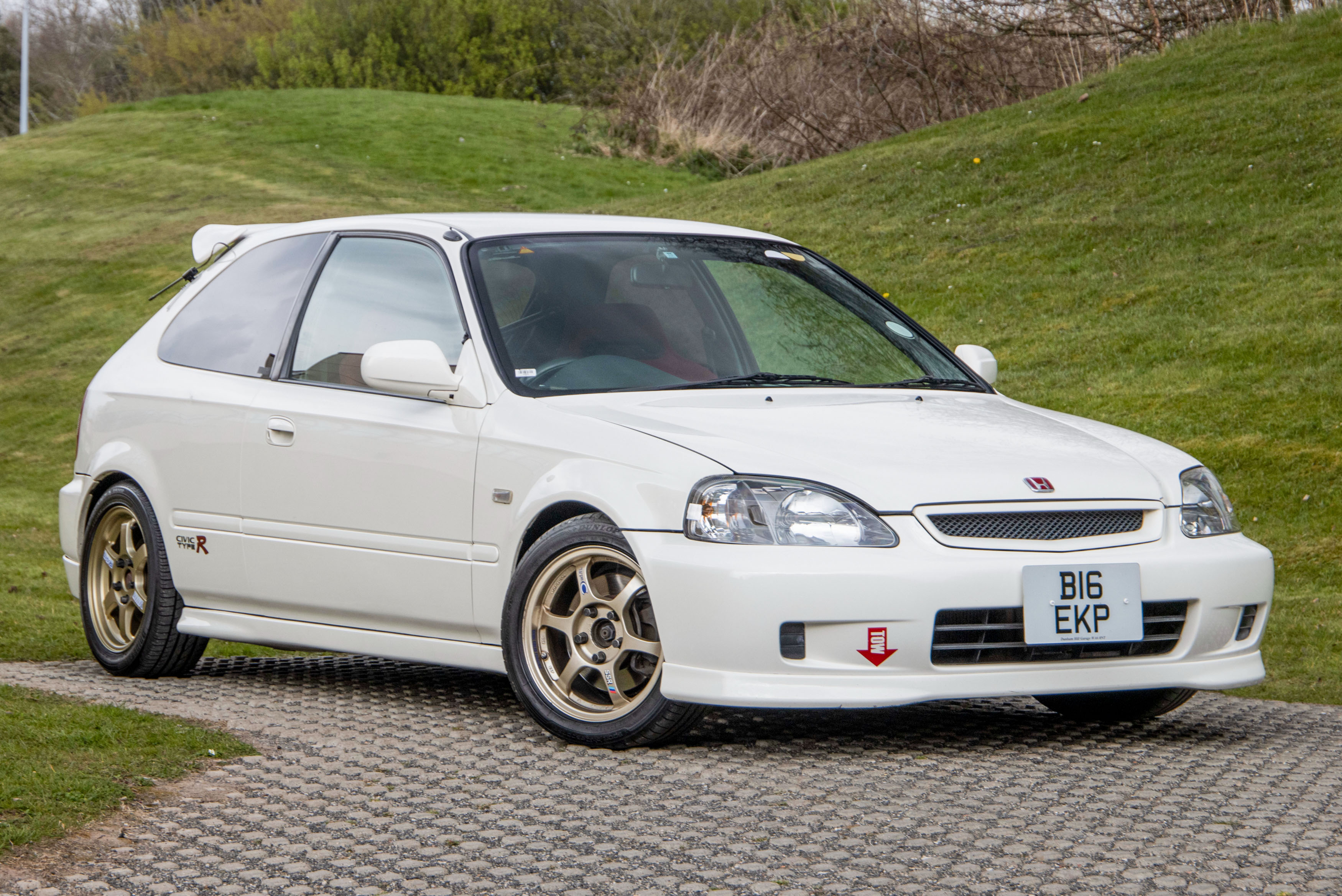Lot 56 - 1999 Honda Civic Type R