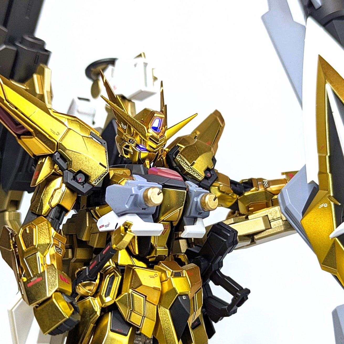 RGアカツキ＆HGゼウスシルエット完成｜空我さんのガンプラ作品｜GUNSTA
