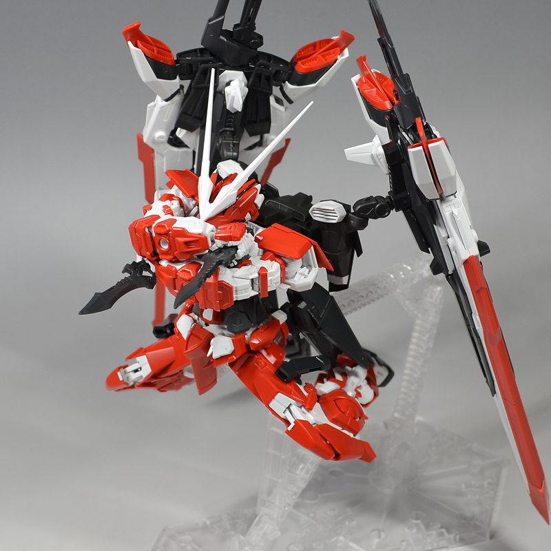 MG ガンダムアストレイ ターンレッド レビュー | ガンダムブログはじめ