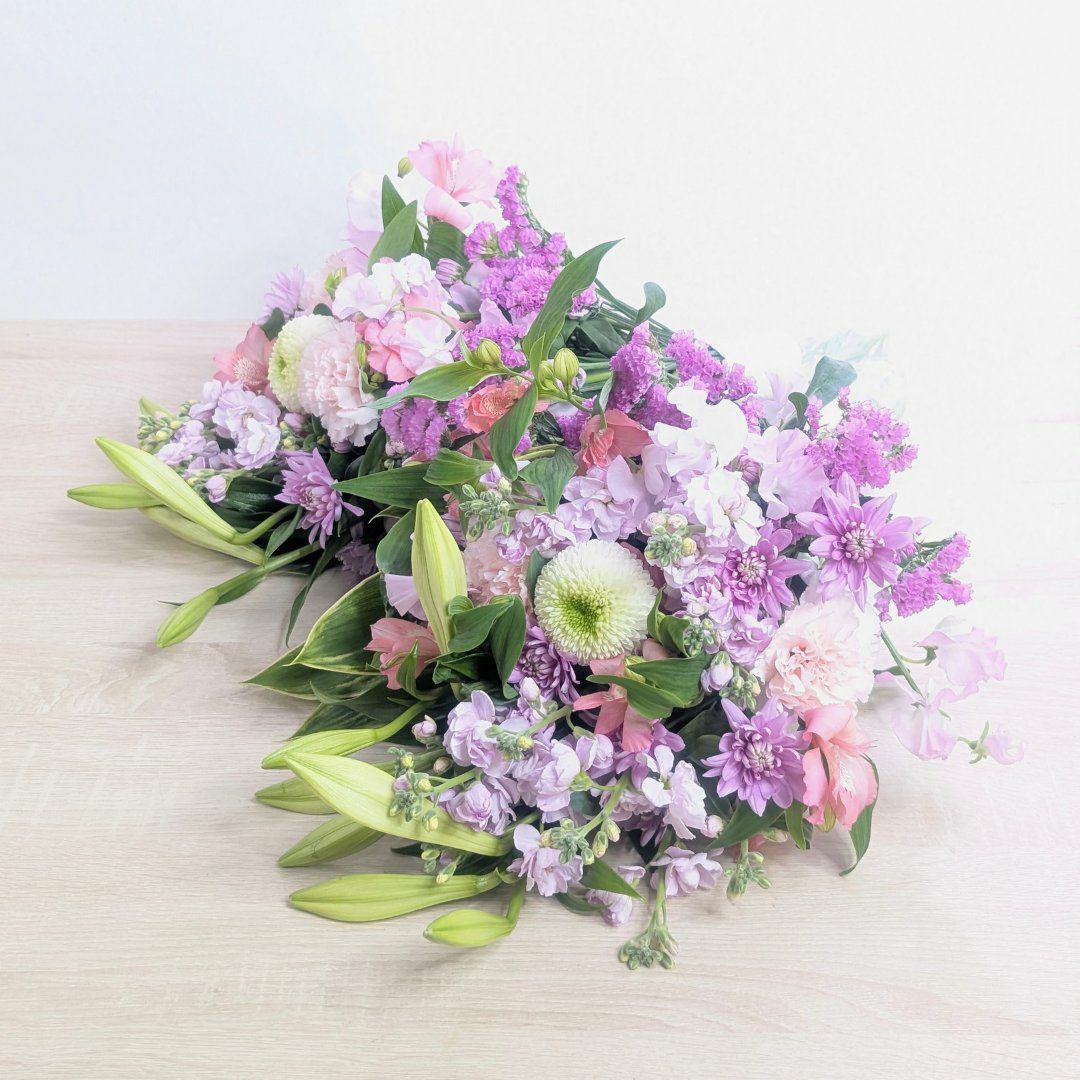 墓花一対・仏壇お供え花】ひと束5000円×2（お彼岸・お盆・49日に