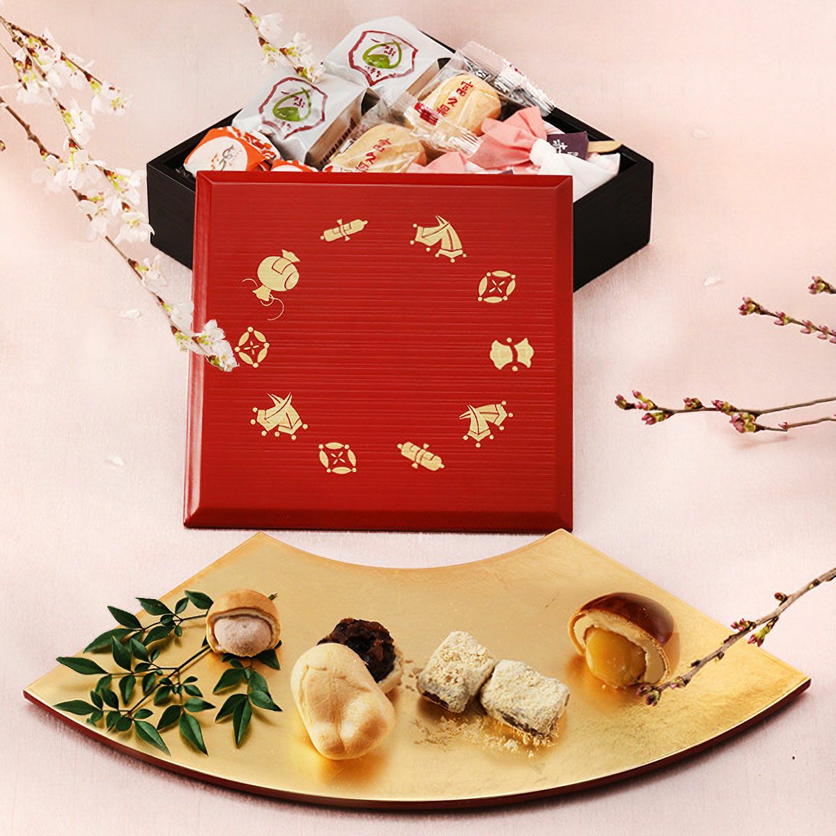 宮内庁御用達 漆器 山田平安堂】丸盆 風神／雷神（黒） | 漆器 山田