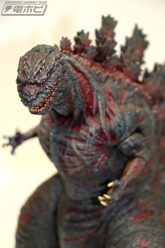 シン・ゴジラ』巨大不明生物から第4形態を統一スケールで立体化