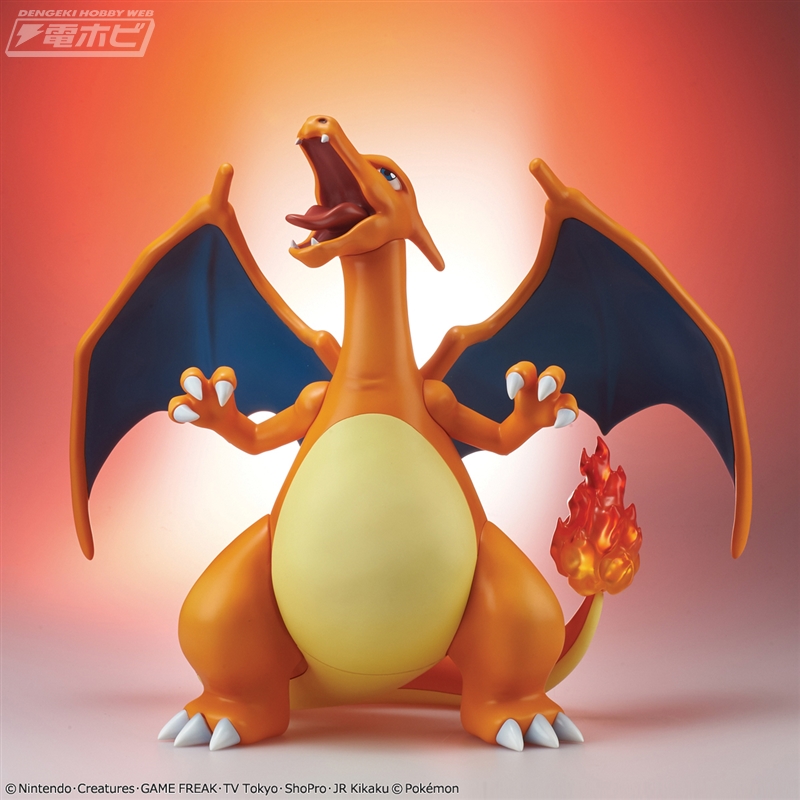 全高約30センチ！『ポケットモンスター』リザードンが巨大ソフビ