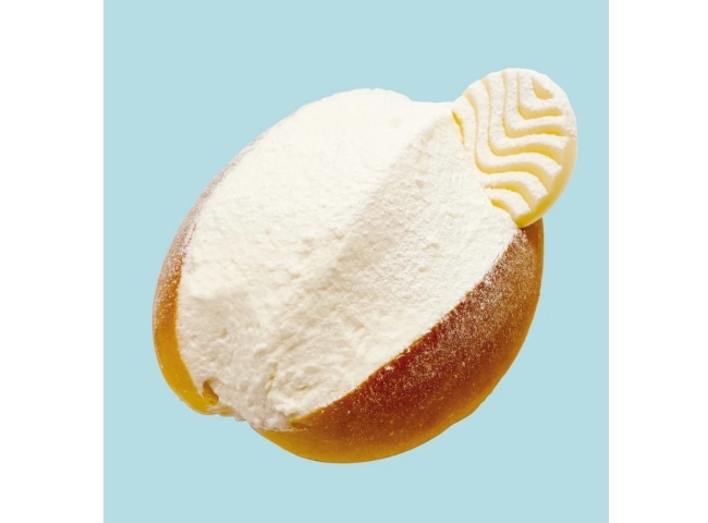 まるで淡雪！生クリームたっぷりの新作パンがロイズに登場！